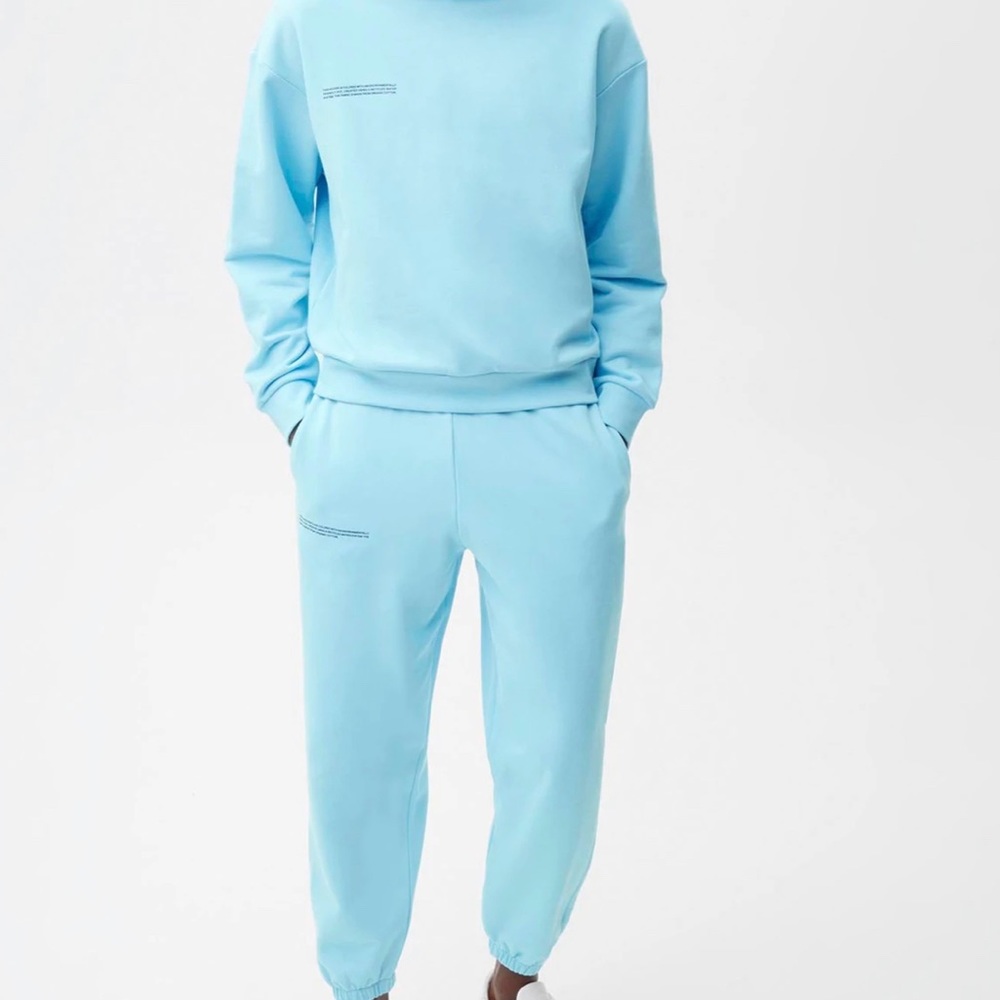 Pangaia celestial blue sweat set!
